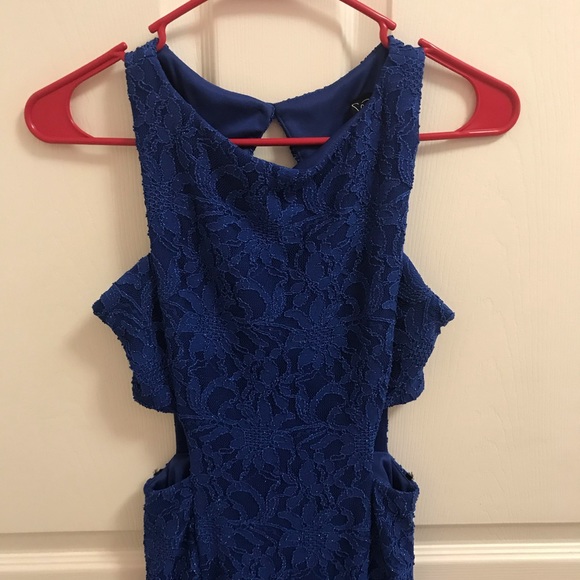 Prom Dress, 3/4 - Picture 3 of 8